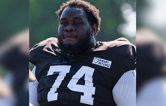 Cleveland Browns Re-Sign Tackle Geron Christian Amid Offensive Line Shakeup Due to Dawand Jones' Season-Ending Injury