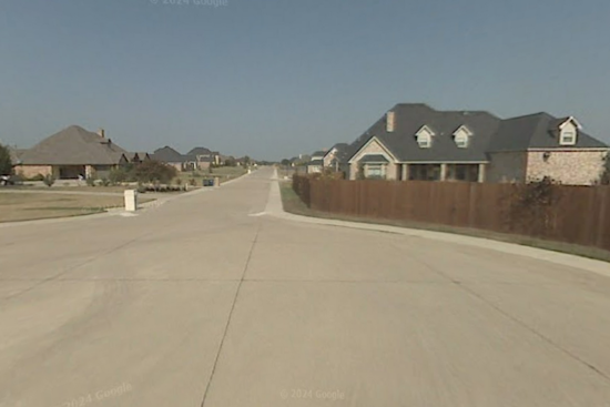 Community in Mourning: Infant Found Deceased on Sanitation Route in Red Oak, Texas