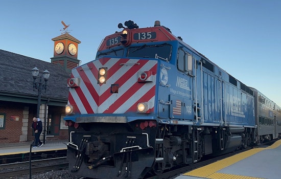 Commuter Delays on Chicago's North Side After Pedestrian Fatally Struck by Metra Train Near Clybourn Station