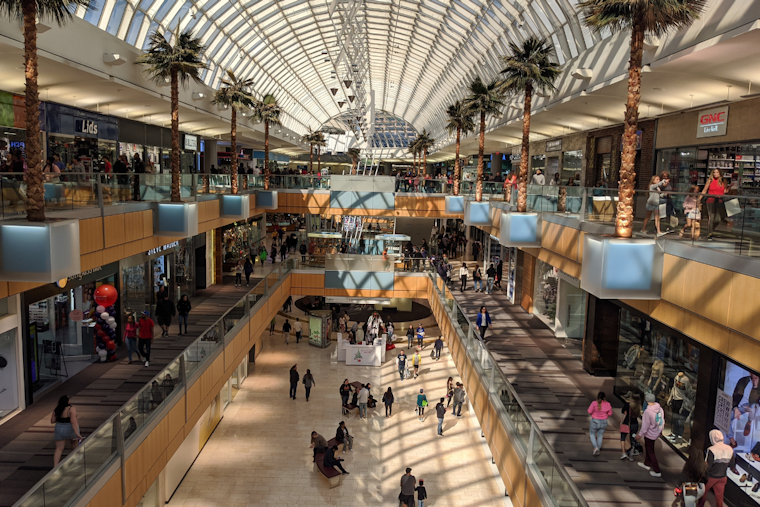 Dallas Galleria Assembles Nation's Tallest Indoor Christmas Tree for Festive Season Celebrations
