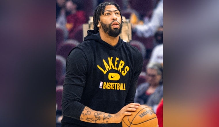 Davis Dominates with 31 Points to Elevate Lakers Over Pelicans, L.A. Secures Fifth Straight Win