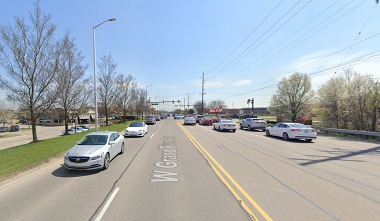 Deadly Wrong-Way Crash on Detroit's Lodge Freeway Claims One Life, Leaves Another Critically Injured