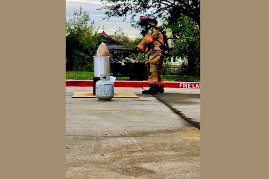 Denton County Emergency Services Warns Against Deep-Frying Frozen Turkeys to Prevent Thanksgiving Day Disasters