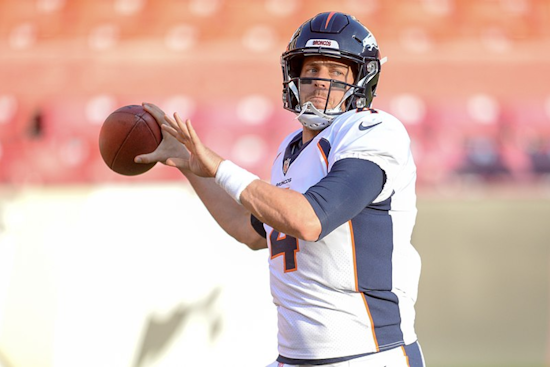 Denver Broncos' Playoff Hopes Dimmed by Unbeaten Chiefs Despite Strong Efforts