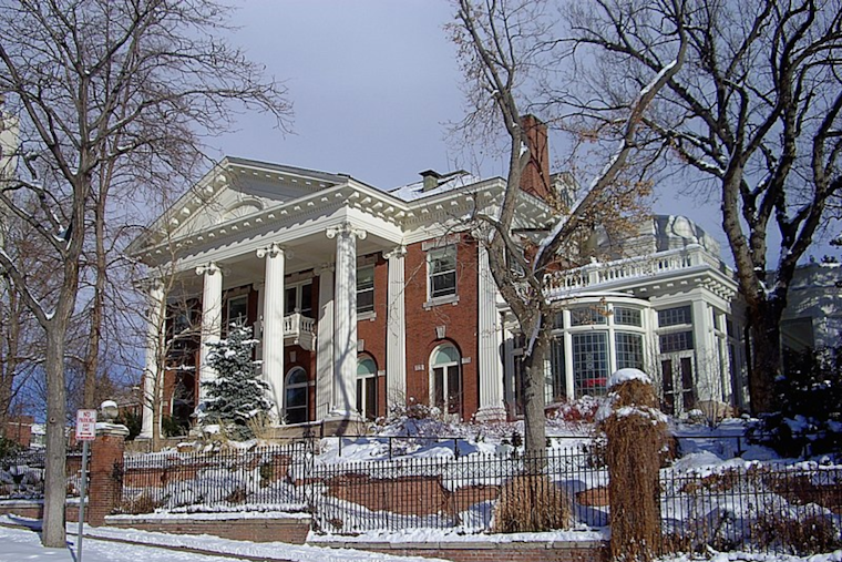 Denver Forecast: Sunny Skies Today Before Expected Snow on Tuesday, NWS Advises