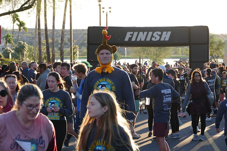 Denver’s Wash Park Brims with Community Spirit in 51st Annual United Way Turkey Trot