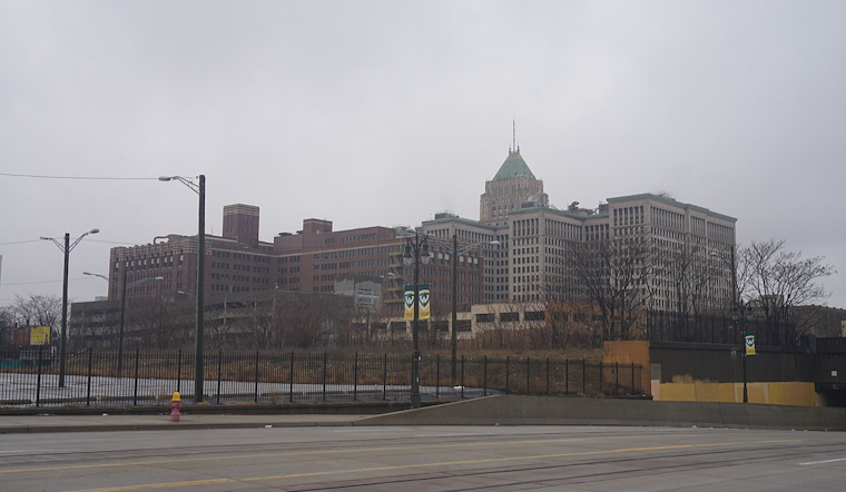 Detroit Faces a Mix of Snow and Rain with Brisk Winds As Weather Turns Unsettled