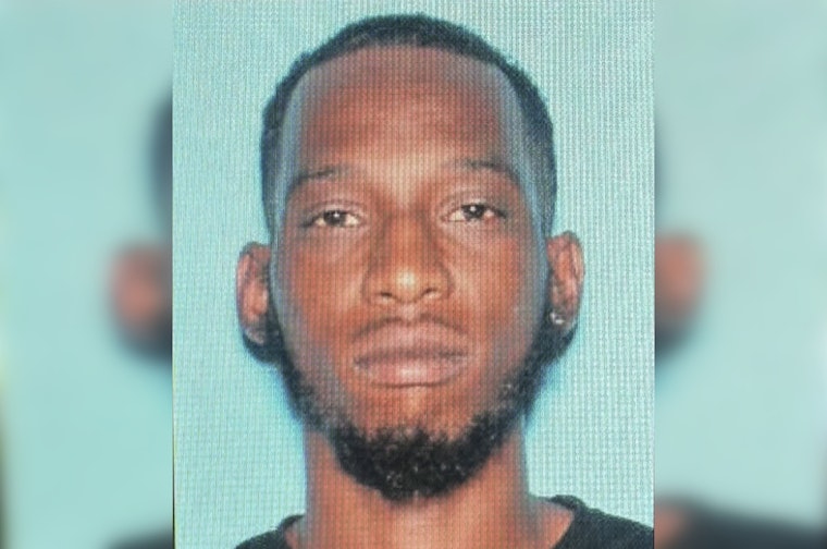 Detroit Police in Pursuit of Suspect Following Shooting of 2-Year-Old Boy on East Side