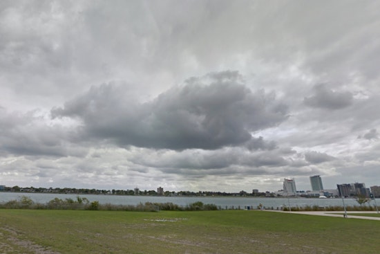 Detroit Prepares for Rain and Snow Mix Ahead of Thanksgiving, Black Friday May Bring Flurries