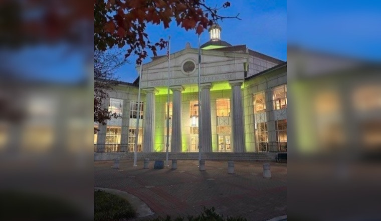 Douglas County Courthouse to Glow Green for Veterans in Operation Greenlight Tribute