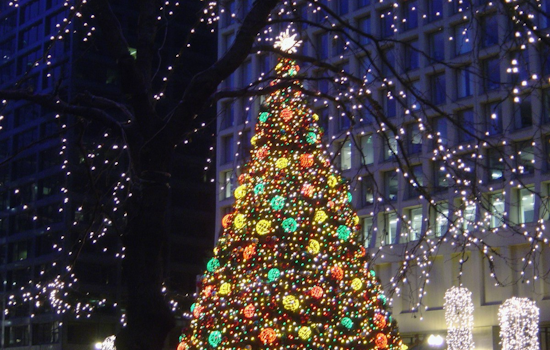 Downtown Detroit to Sparkle with 21st Annual Christmas Tree Lighting Ceremony at Campus Martius Park