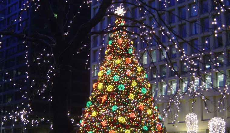 Downtown Detroit to Sparkle with 21st Annual Christmas Tree Lighting Ceremony at Campus Martius Park