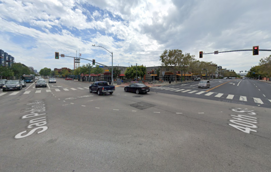 Driver Crashes into Emeryville Building, Traffic Light Down at San Pablo and 40th Street