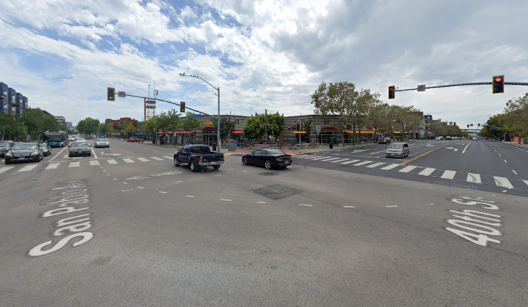 Driver Crashes into Emeryville Building, Traffic Light Down at San Pablo and 40th Street