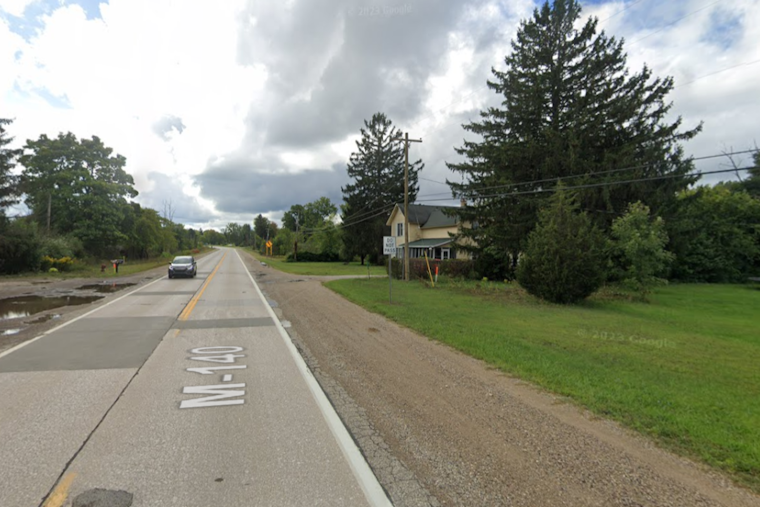 Driver Killed, Another Seriously Injured in Head-On Collision on M-140 in South Haven Township