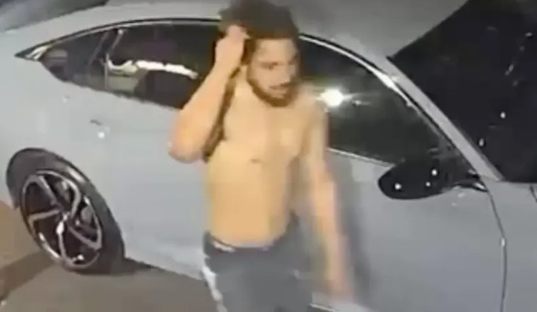 Elderly Couple Assaulted in Attempted Hell's Kitchen Robbery, NYPD Seeks Shirtless Suspect