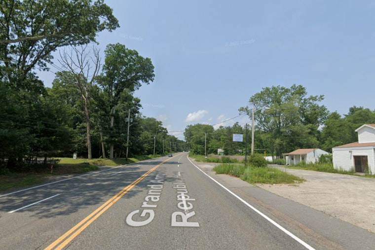 Emergency Services Respond to Pickup Truck and Tractor-Trailer Crash on Swansea's GAR Highway