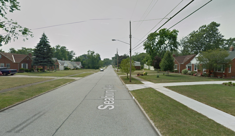 Fairview Park Imposes Holiday Decoration Limits on Seabury Avenue Due to Safety Concerns