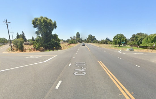 Fatal Head-On Collision Claims One Life Near Highway 108 in Riverbank, Traffic Disruptions Ensue