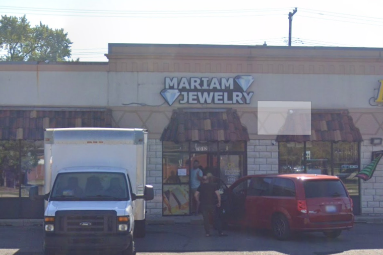 FBI Offers $15,000 for Information on Masked Suspects in Midwestern Jewelry Heists