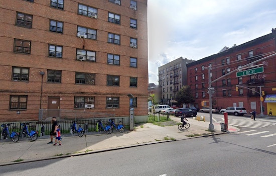 FDNY Ladder 43 Involved in East Harlem Crash Damaging Minivan and Citi Bikes on Thanksgiving