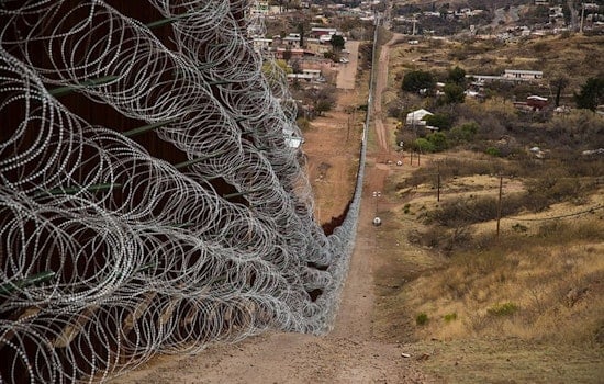 Fifth Circuit Court Backs Texas in Right to Maintain Border Fence in Eagle Pass Amid Immigration Control Efforts
