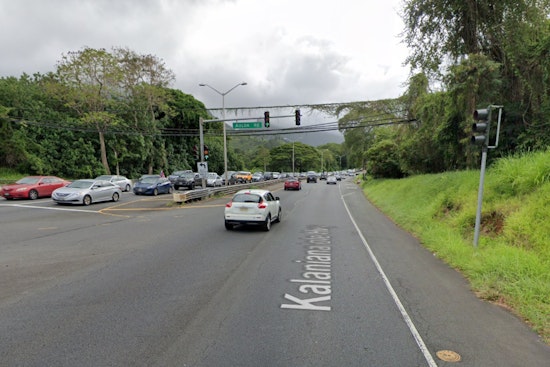 Five Teens Hospitalized Following Vehicle Rollover on Oahu's Kalanianaole Highway