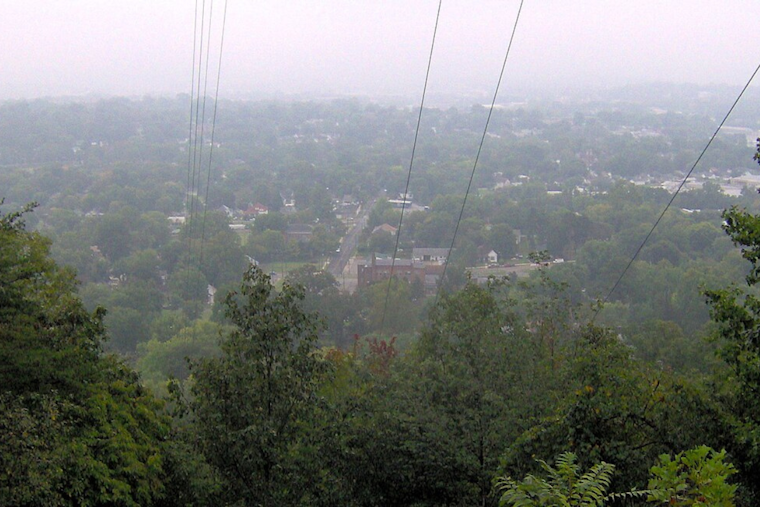 Foggy Start in Knoxville Clears Up for a Sunny and Warm November Week Ahead