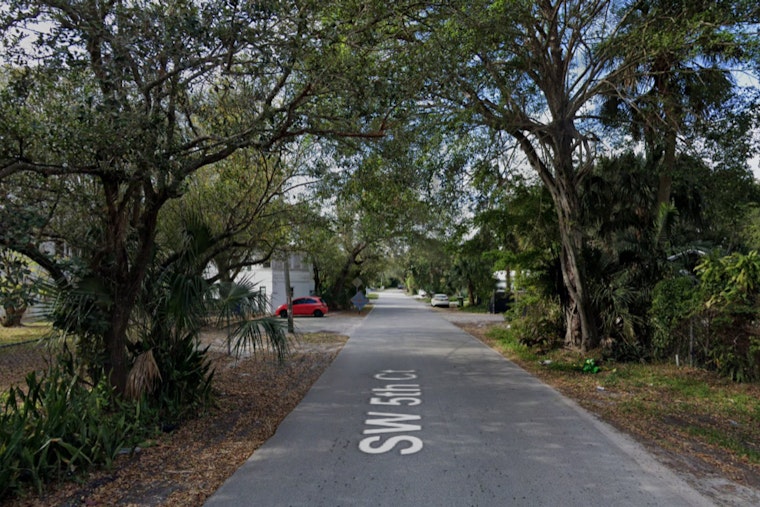 Fort Lauderdale Community Shaken by Fatal Shooting, Police Seek Leads