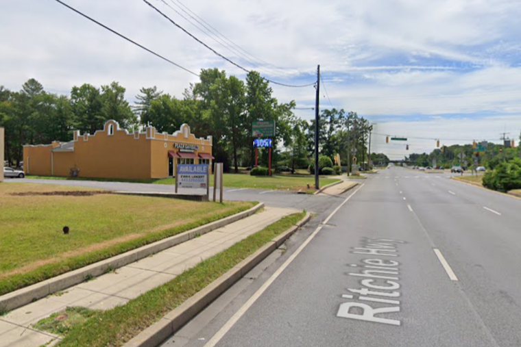 Glen Burnie Royal Farms Store Hit by Early Morning Robbery, Suspect Sought by Anne Arundel County Police