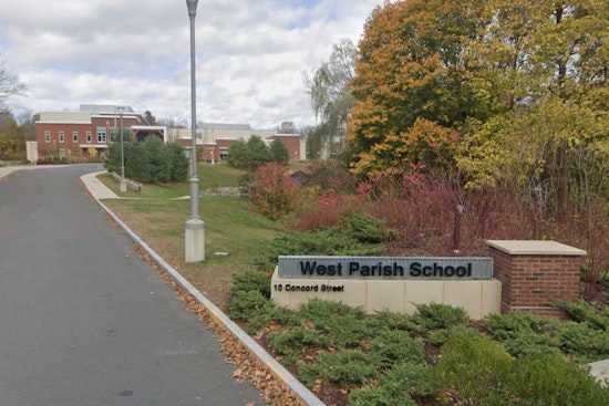 Gloucester Mayor Verga Apologizes for Gesture Amidst Ongoing Teacher Strikes in North Shore