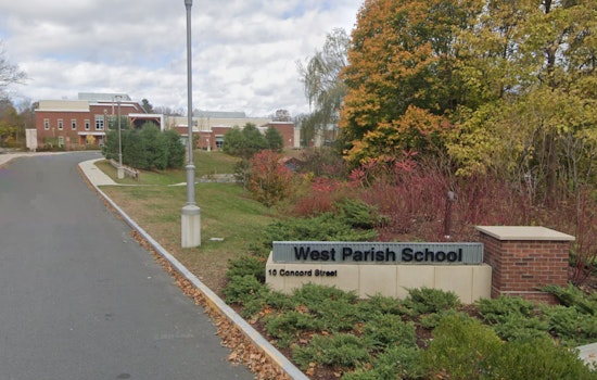 Gloucester Mayor Verga Apologizes for Gesture Amidst Ongoing Teacher Strikes in North Shore