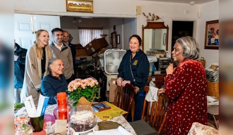 Governor Greg Abbott and First Lady Join Thanksgiving Tradition, Volunteer with Meals on Wheels in Austin