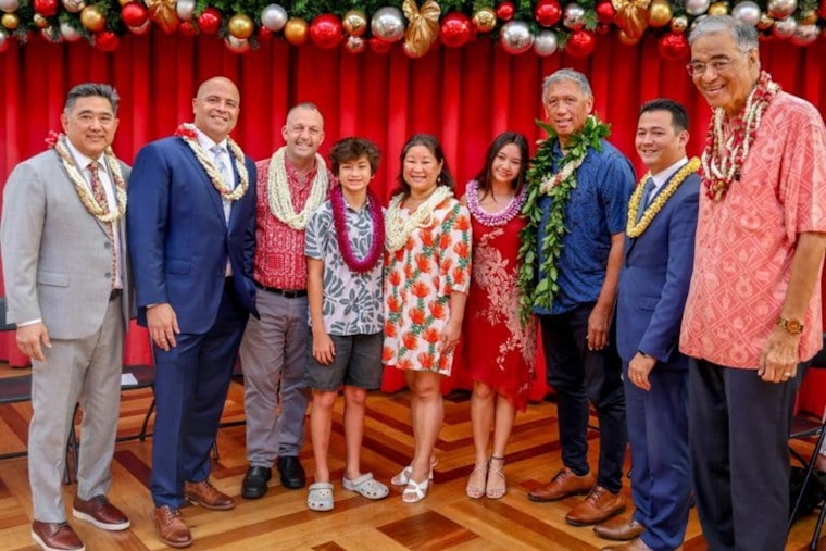 Governor Ige Highlights Hawai'i’s Progress in Housing and Homelessness, Calls for Community Action in Holiday Message