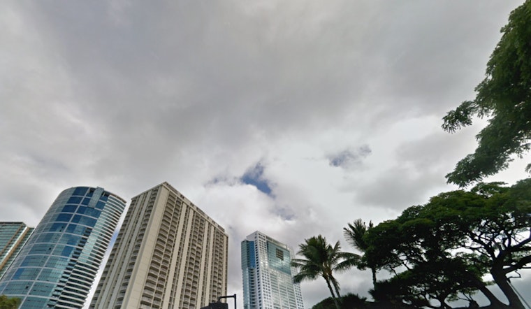 Hawaii on Alert with Flood Watch for Maui and Big Island as Heavy Rains and Thunderstorms Approach