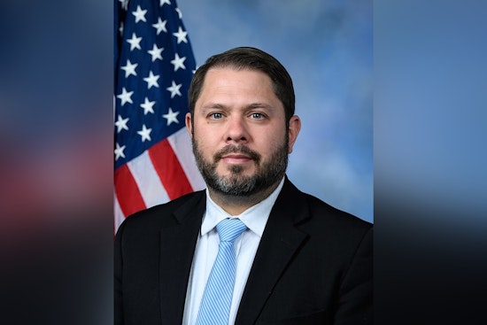 Historic Win in Arizona: Democrat Ruben Gallego Secures Senate Seat in GOP Territory