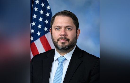 Historic Win in Arizona: Democrat Ruben Gallego Secures Senate Seat in GOP Territory