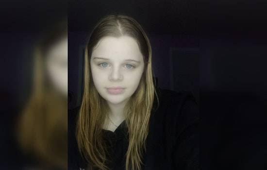 Holden Police Seek Public's Help to Locate Missing 15-Year-Old Emma Deschenes Last Seen in Holden