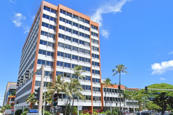Honolulu Firefighters Extinguish Duct Fire at Kapiolani Medical Center, No Injuries Reported