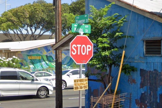 Honolulu Mourning, Elderly Pedestrian Succumbs to Injuries from Kalihi Street Accident