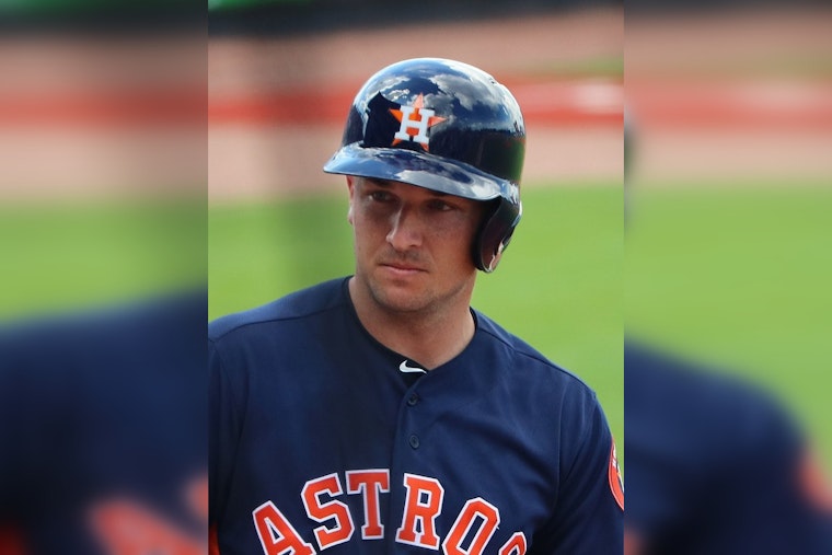 Houston Astros' Alex Bregman Clinches First Gold Glove Award, Eyeing Platinum Amid Free Agency