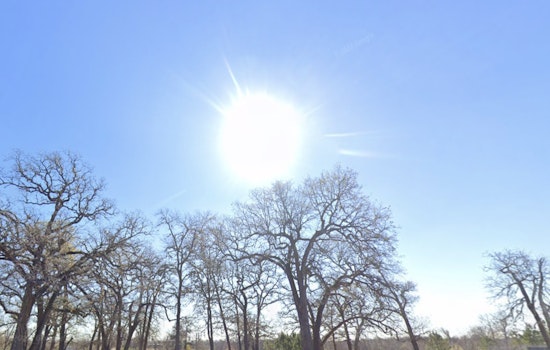 Houston Braces for November Heatwave with Record-Matching Highs Before Welcoming Chilly Thanksgiving Forecast