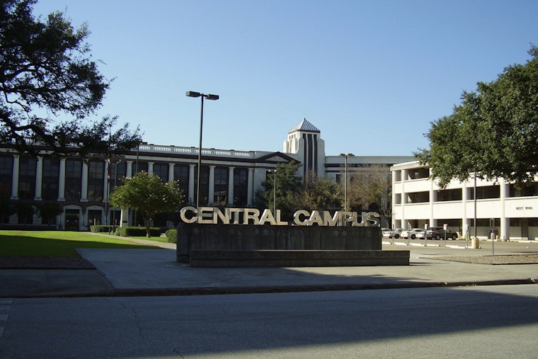 Houston Community College Mulls Over Name Change Amid Bachelor Degree Program Expansion