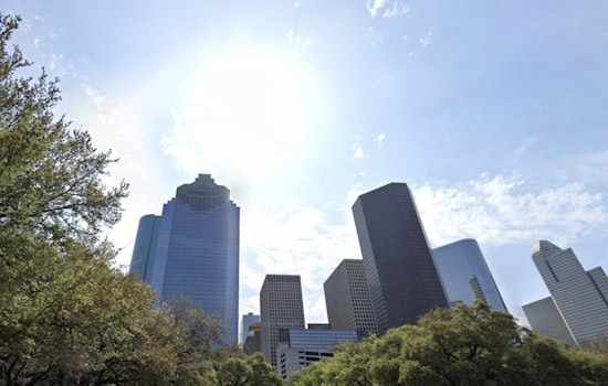 Houston Greets Chilly Morning with Sunny Days Ahead as Thanksgiving Weather Remains Uncertain