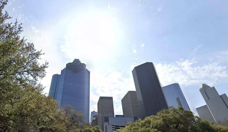 Houston Greets Chilly Morning with Sunny Days Ahead as Thanksgiving Weather Remains Uncertain