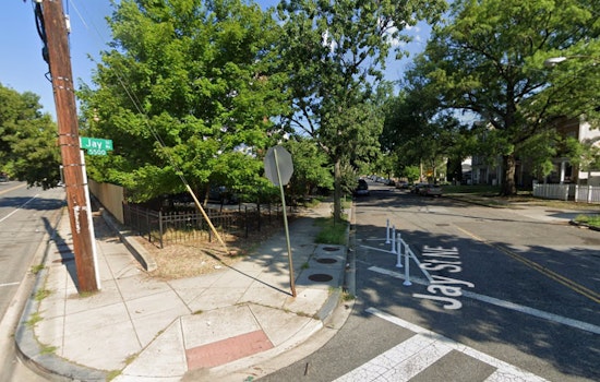 Houston Homeowner Shoots Intruder in Apparent Self-Defense on Jay Street