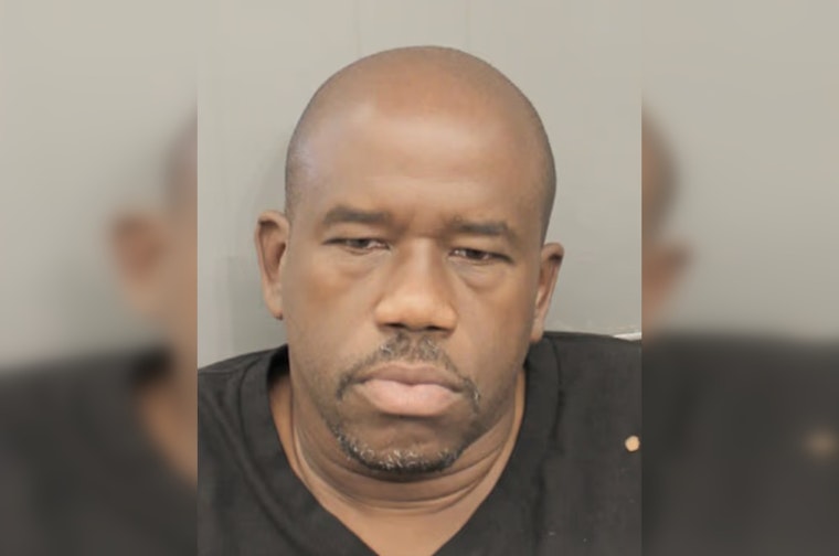 Houston Inmate Faces New Charges After Loaded Gun Found in Wheelchair at Harris County Jail
