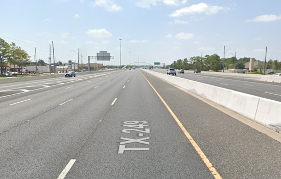 Houston METRO Bus Driver Stabbing Leads to Intense Freeway Foot Chase; Harris County's VIPER Unit Involved in Gunfire Incident During Felon Arrest