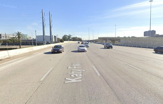 Houston Morning Commute Disrupted by Fatal Katy Freeway Crash, Two Lives Lost and Traffic Rerouted