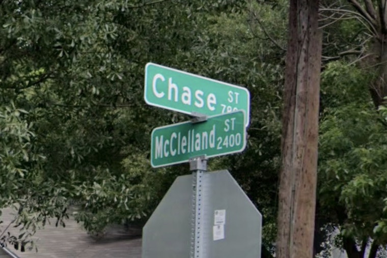 Houston Police Investigate Fatal Shooting of Woman on Northeast Houston Street as Suspect Remains at Large